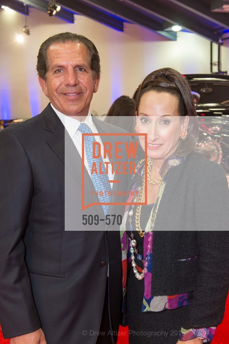 Bob Federighi, Toni Wolfson, Academy of Art University Reception at the 58th Annual SF International Auto Show, Moscone Convention Center. 747 Howard St, November 20th, 2015, Photo #509-570 Bob Federighi, Toni Wolfson, Photo #509-570