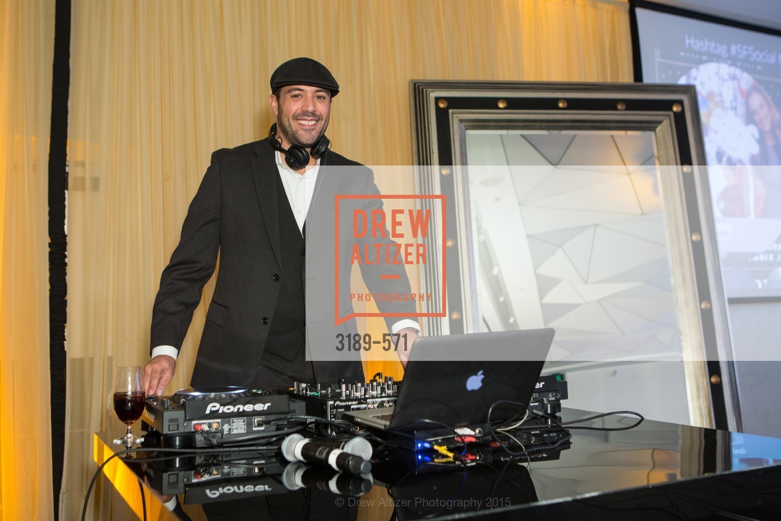 DJ David Carvalho, The 10th Annual San Francisco Social, W Hotel. 181 3rd St, November 21st, 2015,Drew Altizer, Drew Altizer Photography, full-service agency, private events, San Francisco photographer, photographer california