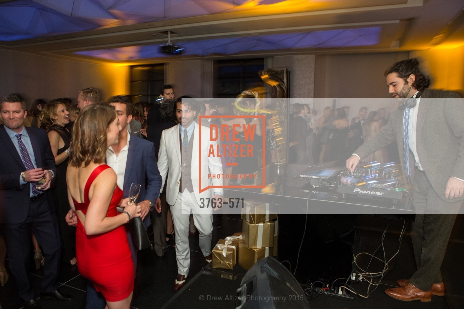 Austin Afridi, The 10th Annual San Francisco Social, W Hotel. 181 3rd St, November 21st, 2015,Drew Altizer, Drew Altizer Photography, full-service event agency, private events, San Francisco photographer, photographer California