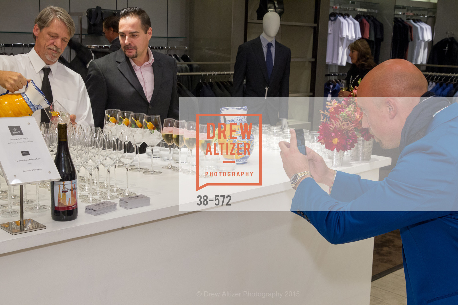 Atmosphere, Neiman Marcus Walnut Creek welcomes neighbors ROOFTOP and Teleferic Barcelona, Neiman Marcus. 1000 South Main Street, November 20th, 2015,Drew Altizer, Drew Altizer Photography, full-service agency, private events, San Francisco photographer, photographer california