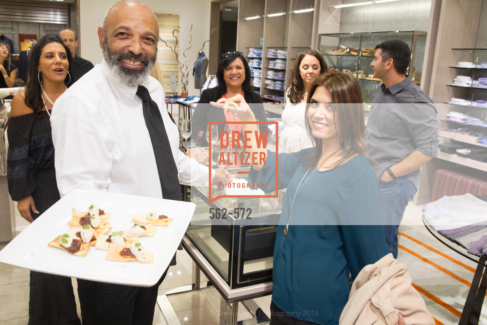 Atmosphere, Neiman Marcus Walnut Creek welcomes neighbors ROOFTOP and Teleferic Barcelona, Neiman Marcus. 1000 South Main Street, November 20th, 2015,Drew Altizer, Drew Altizer Photography, full-service agency, private events, San Francisco photographer, photographer california