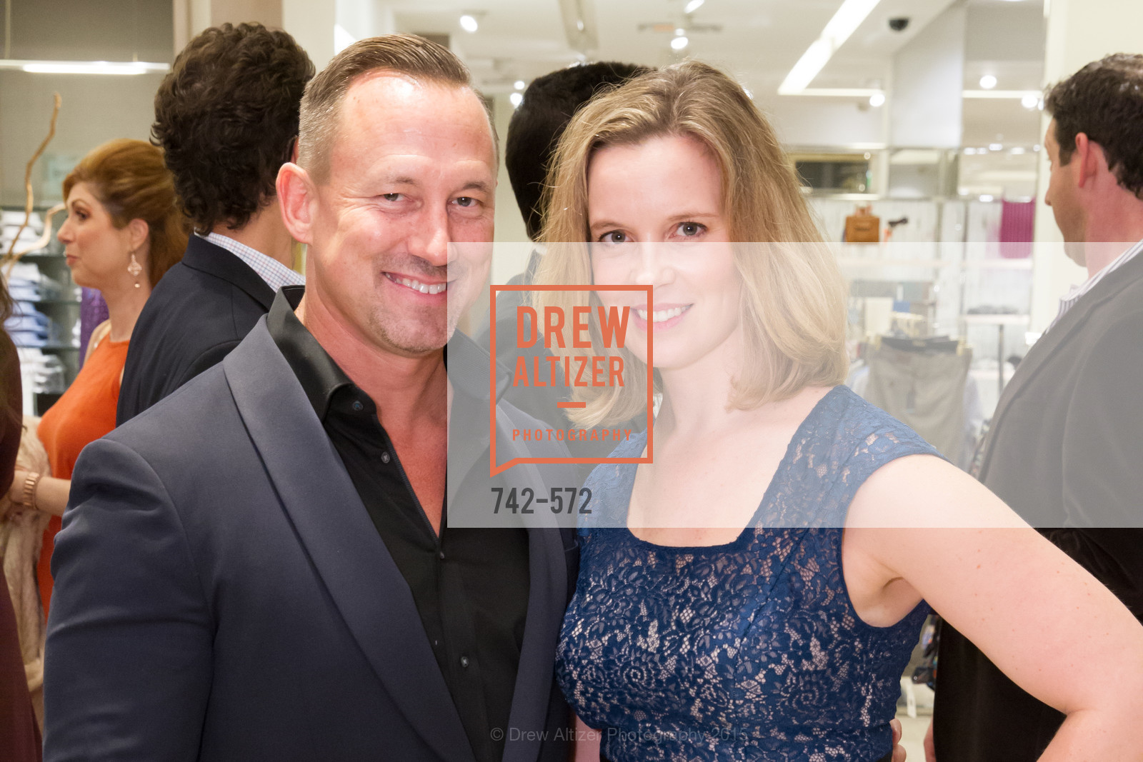 Jim Telford, Jennifer Telford, Neiman Marcus Walnut Creek welcomes neighbors ROOFTOP and Teleferic Barcelona, Neiman Marcus. 1000 South Main Street, November 20th, 2015,Drew Altizer, Drew Altizer Photography, full-service event agency, private events, San Francisco photographer, photographer California