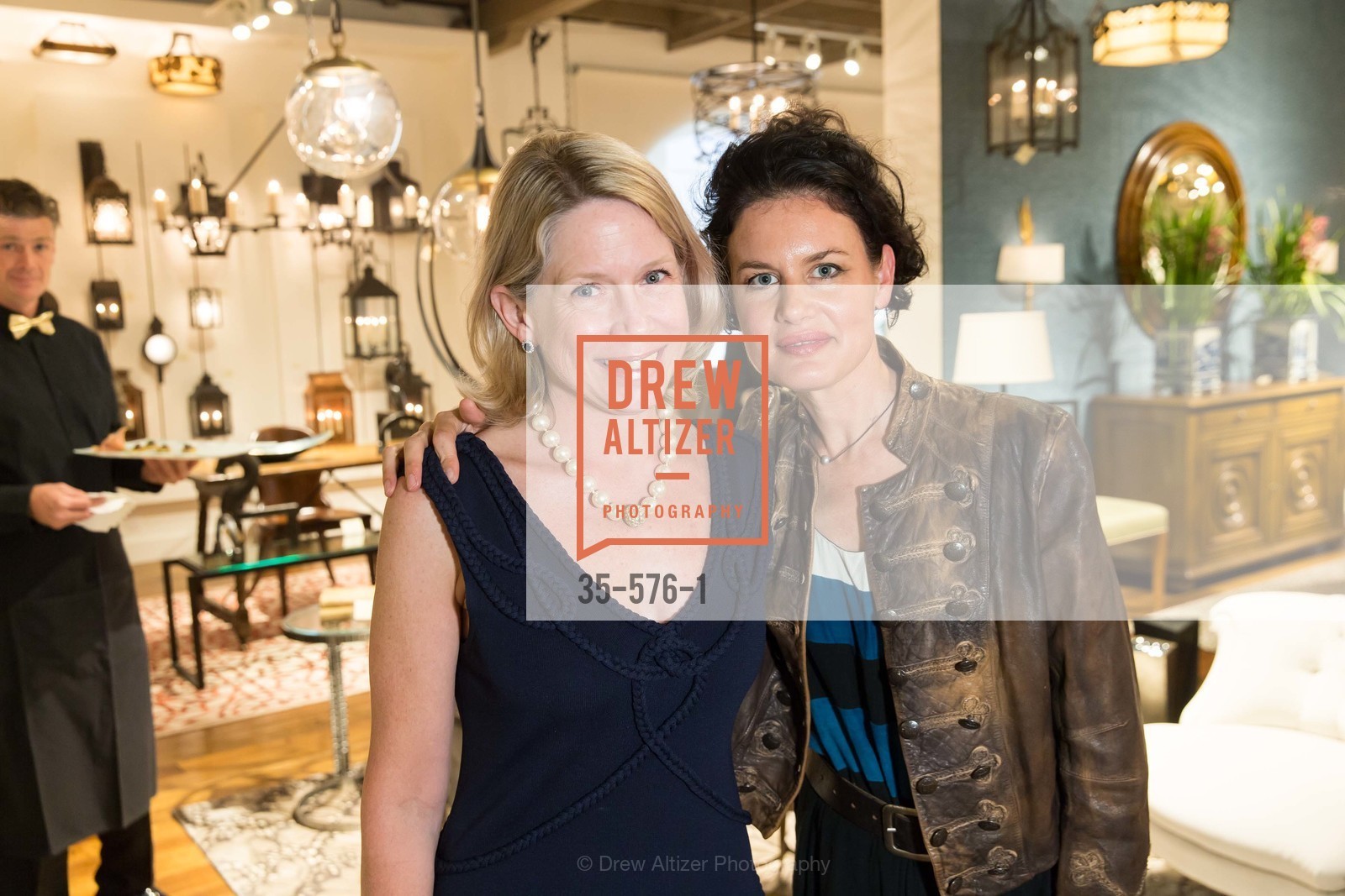 Ariane Trimuschat, Katherine Jacobus, SF FALL ANTIQUES SHOW Designer's Circle Cocktail Party at HEWN, US, September 23rd, 2014,Drew Altizer, Drew Altizer Photography, full-service agency, private events, San Francisco photographer, photographer california
