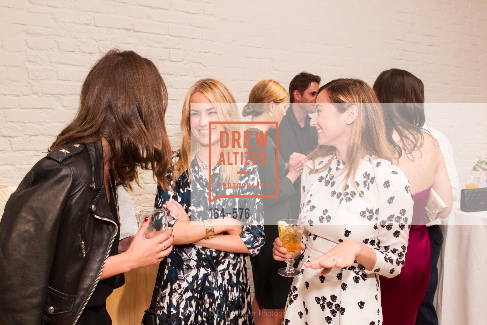Amanda Hearst, Rebecca Miller, SF FALL ANTIQUES SHOW Designer's Circle Cocktail Party at HEWN, US, September 23rd, 2014,Drew Altizer, Drew Altizer Photography, full-service agency, private events, San Francisco photographer, photographer california