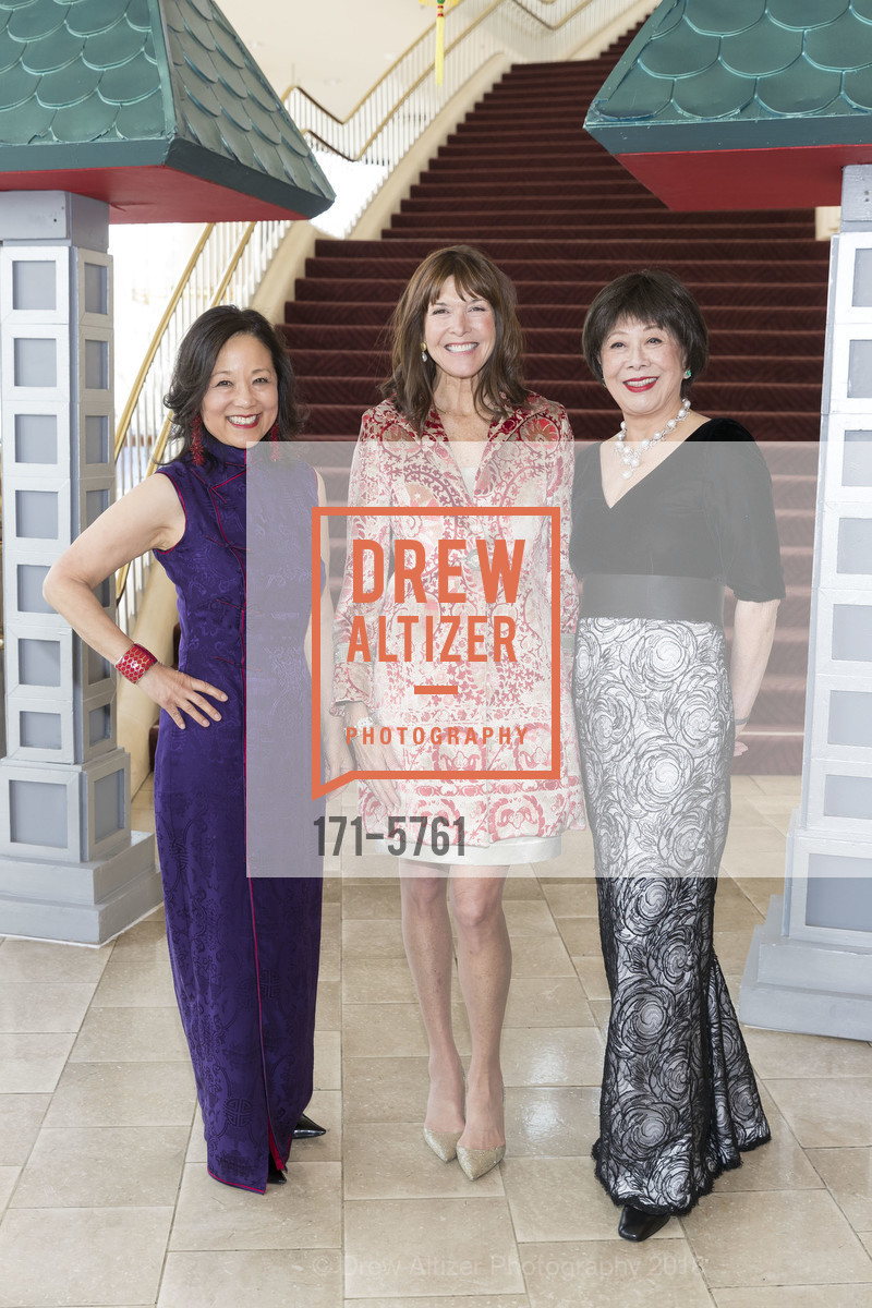 Patricia Lee Hoffman, Leigh Wasson, Margaret Liu Collins, SF Symphony Chinese New Year concert and Imperial Dinner 2018, Davies Symphony Hall. 201 Van Ness Avenue, February 24th, 2018, Photo #171-5761 Patricia Lee Hoffman, Leigh Wasson, Margaret Liu Collins, Photo #171-5761