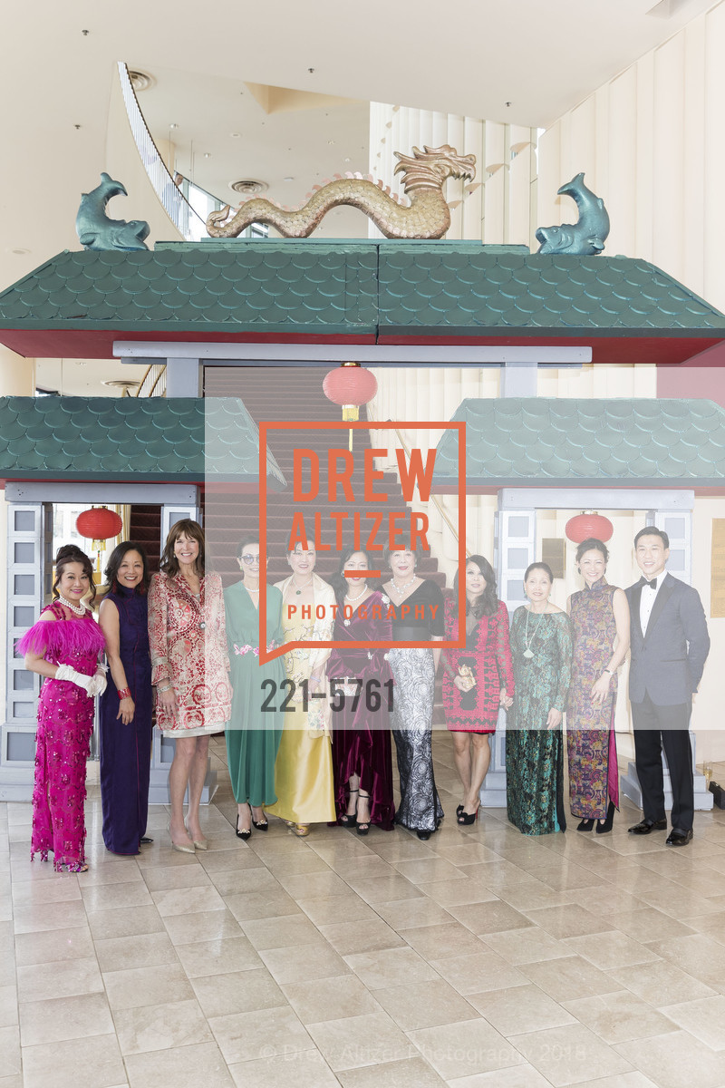 Kamee Tong, Patricia Lee Hoffman, Leigh Wasson, Xiaojun Lee, June Wong, Lan Kay, Margaret Liu Collins, Sharon Seto, Thao Dodson, Catherine Meng, Kevin Yeh, SF Symphony Chinese New Year concert and Imperial Dinner 2018, Davies Symphony Hall. 201 Van Ness Avenue, February 24th, 2018, Photo #221-5761 Kamee Tong, Patricia Lee Hoffman, Leigh Wasson, Xiaojun Lee, June Wong, Lan Kay, Margaret Liu Collins, Sharon Seto, Thao Dodson, Catherine Meng, Kevin Yeh, Photo #221-5761