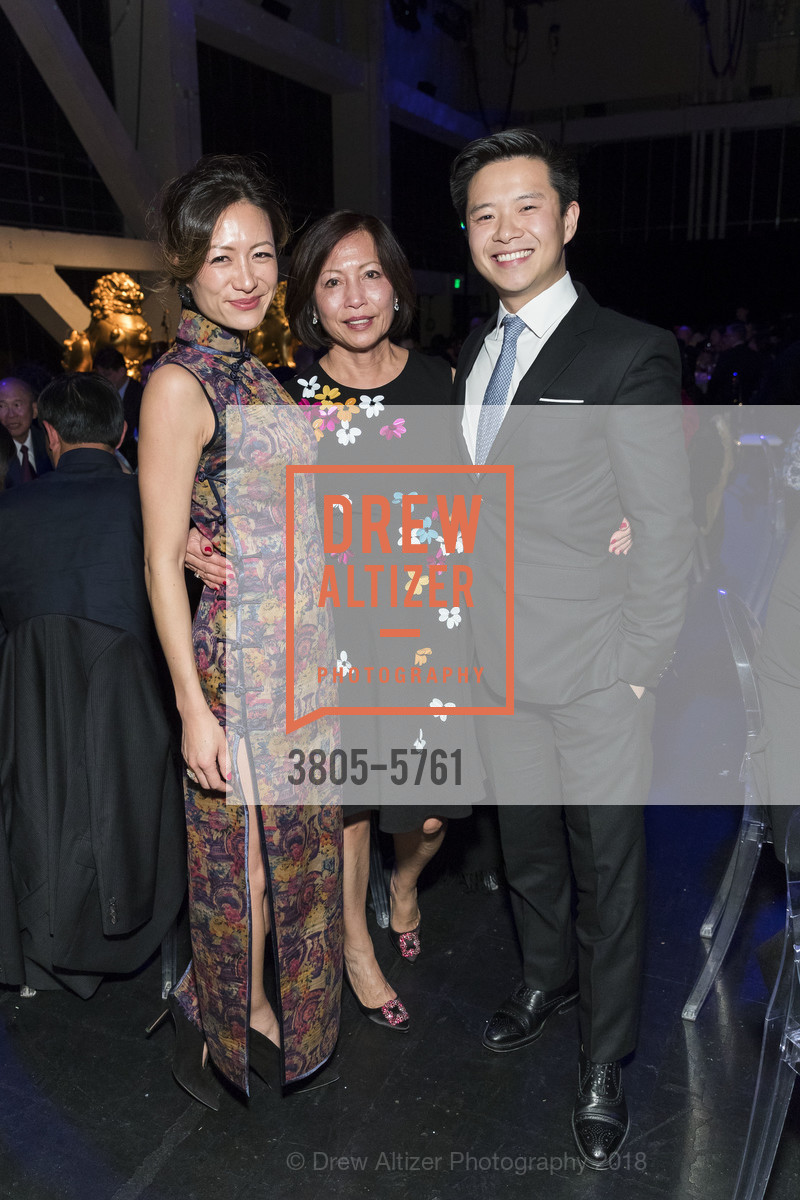 Lesley Hu, Therese Hu, Michael Hu, SF Symphony Chinese New Year concert and Imperial Dinner 2018, Davies Symphony Hall. 201 Van Ness Avenue, February 24th, 2018, Photo #3805-5761 Lesley Hu, Therese Hu, Michael Hu, Photo #3805-5761