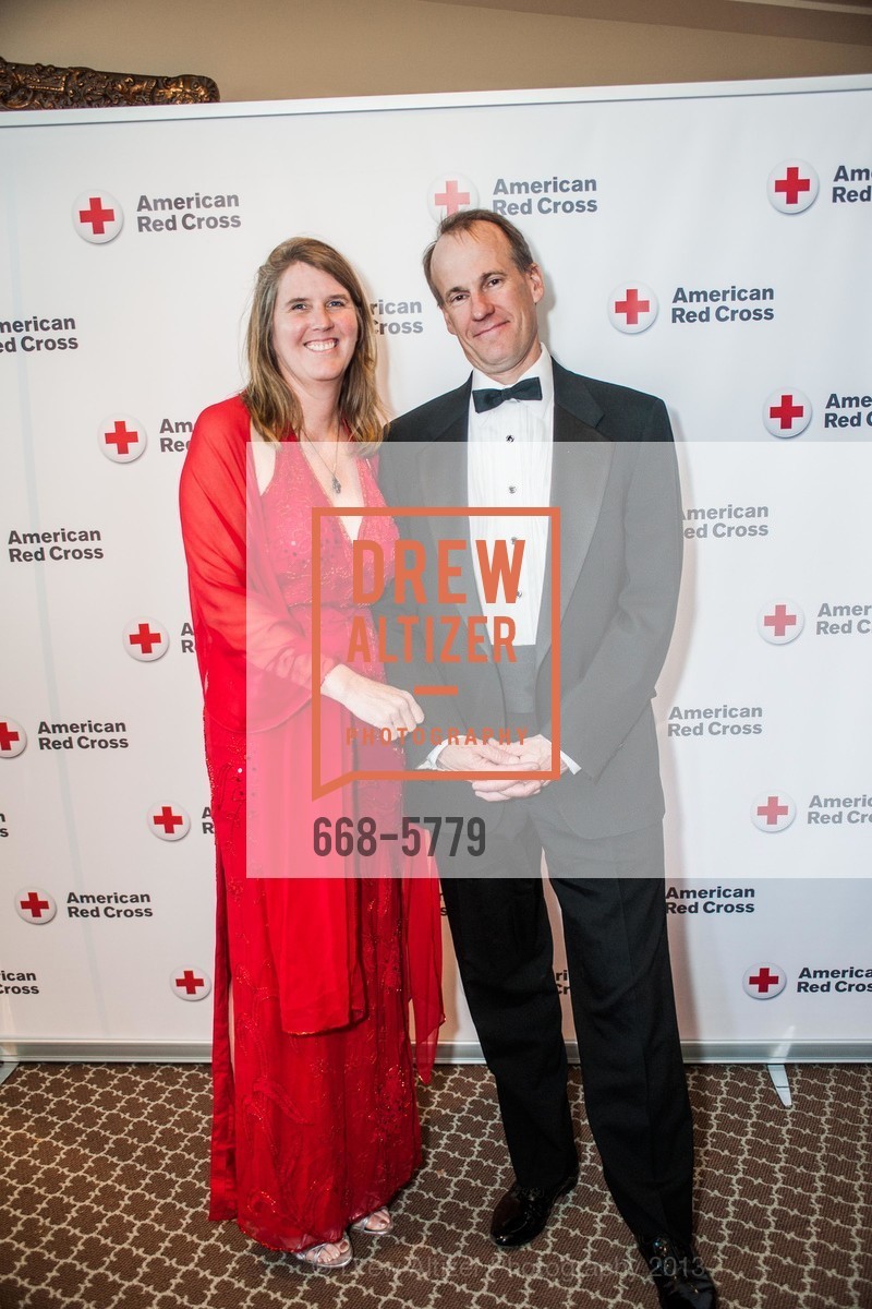 Karen Miller, Ethan Miller, 2013 RED CROSS Petals of Hope Gala, US, May 4th, 2013, Photo #668-5779 Karen Miller, Ethan Miller, Photo #668-5779