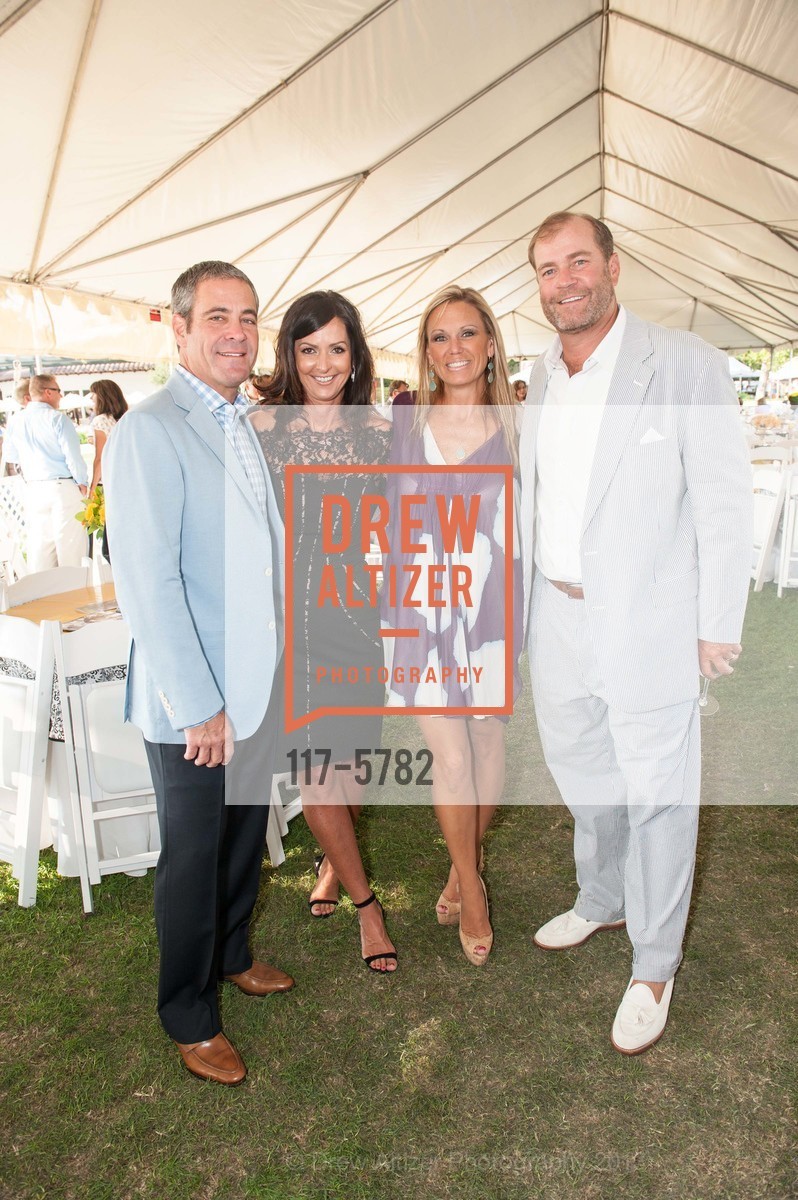 Matt Haberkorn, Linda Thomas, Lisa Newton, Tom Newton, MENLO HORSE CHARITY Dinner Gala, US, August 9th, 2013, Photo #117-5782 Matt Haberkorn, Linda Thomas, Lisa Newton, Tom Newton, Photo #117-5782
