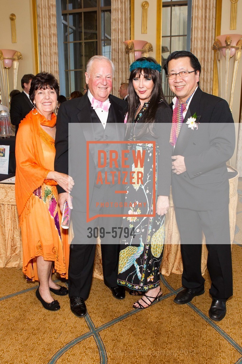 Barbara Scoble, Don Scoble, Dianne Fong-Torres, Ben Fong-Torres, HealthRIGHT 360 Black Tie and Tie Dye Gala, US, May 31st, 2013, Photo #309-5794 Barbara Scoble, Don Scoble, Dianne Fong-Torres, Ben Fong-Torres, Photo #309-5794