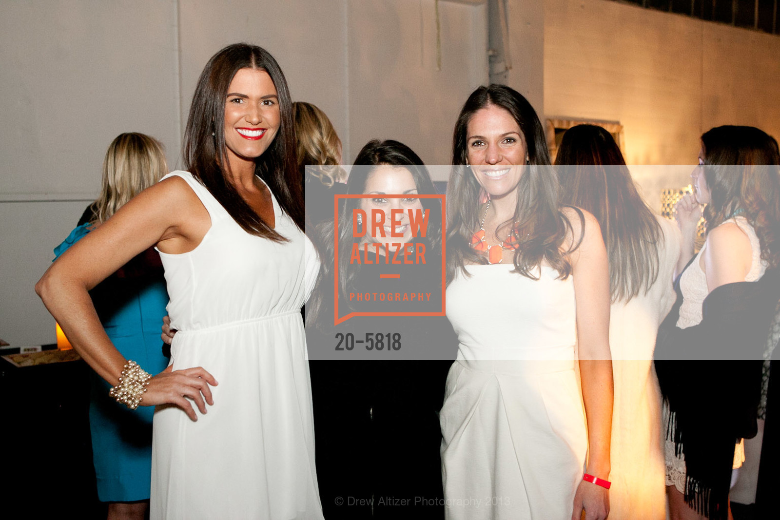 Kelly O'Reilly, Sara Hirsch, Susie Hall, JUNIOR LEAGUE OF SAN FRANCISCO Patron Preview & Professional Party, US, February 28th, 2013, Photo #20-5818 Kelly O'Reilly, Sara Hirsch, Susie Hall, Photo #20-5818