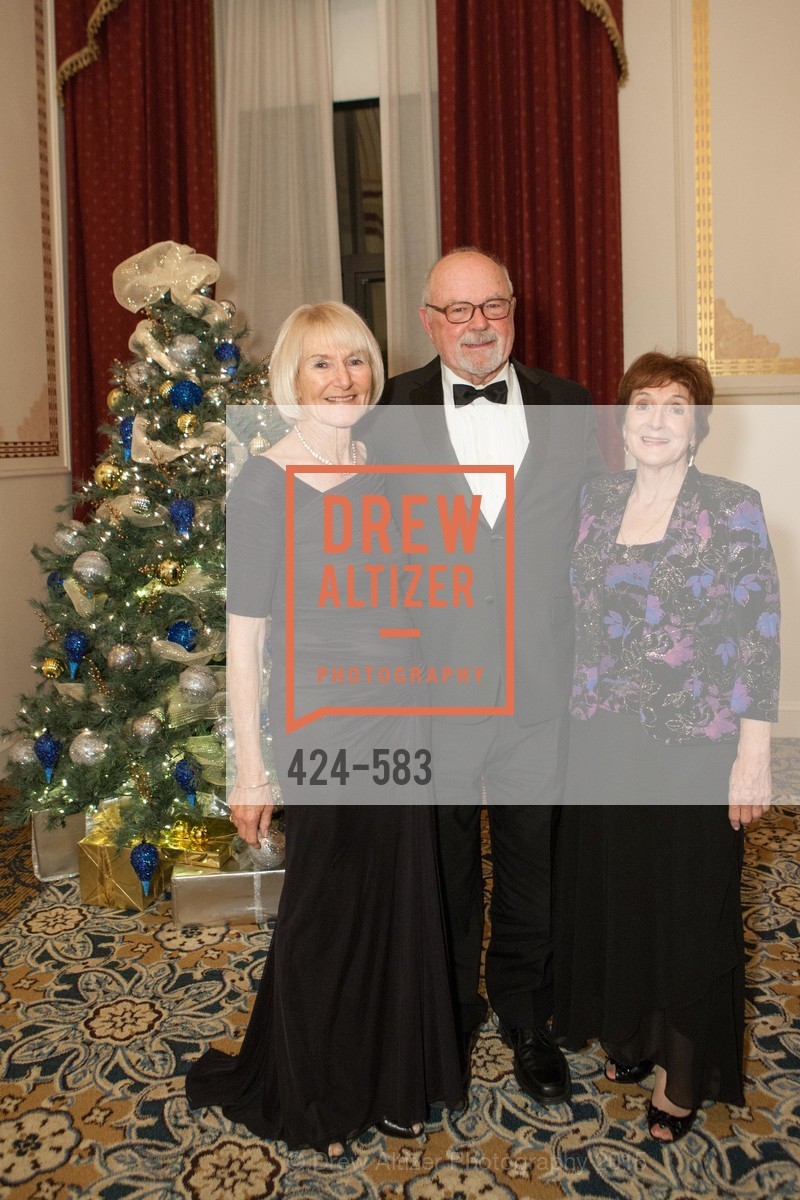 Diana Sworakowski, Michael Sworakowski, Francine Thomas, St. Andrew's Society of San Francisco Annual Banquet and Ball 2015, Marines' Memorial Club & Hotel. 609 Sutter St, November 28th, 2015, Photo #424-583 Diana Sworakowski, Michael Sworakowski, Francine Thomas, Photo #424-583