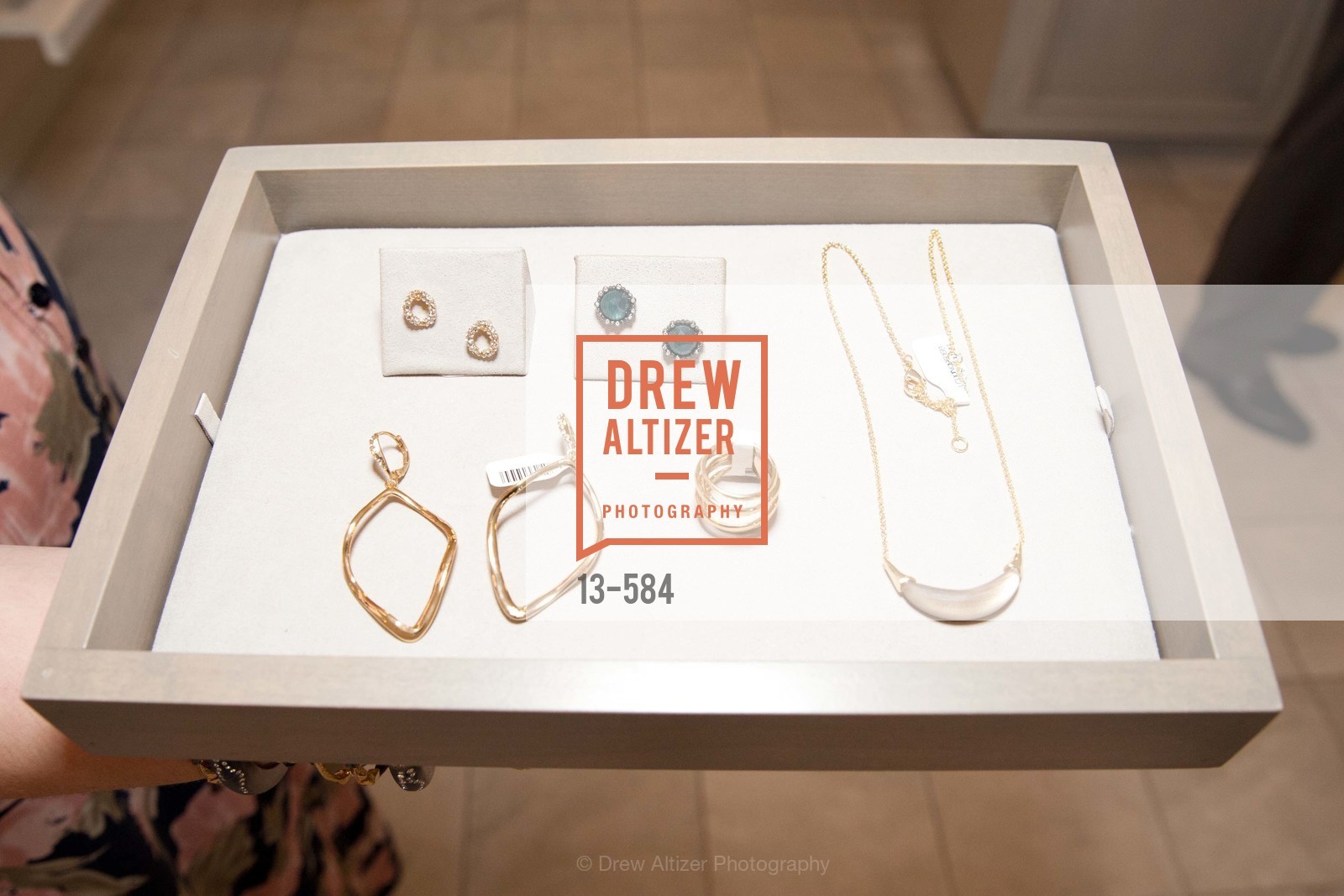Atmosphere, Alexis Bittar Event; Support of the San Francisco Fall Antique Show Benefitting Enterprise for High School Students Francisco Fall Antique Show, benefiting Enterprise for High School Students, US, October 2nd, 2014,Drew Altizer, Drew Altizer Photography, full-service agency, private events, San Francisco photographer, photographer california