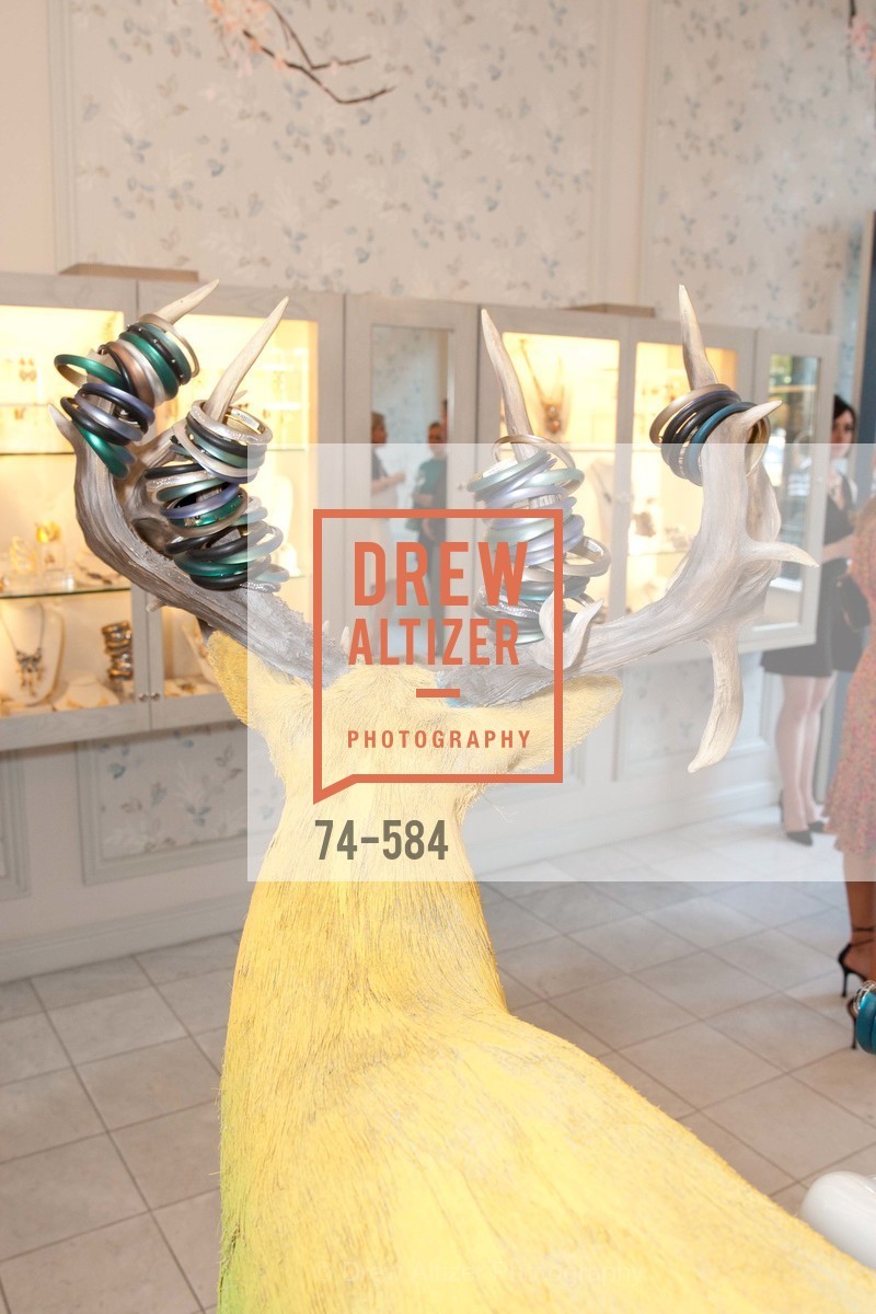 Atmosphere, Alexis Bittar Event; Support of the San Francisco Fall Antique Show Benefitting Enterprise for High School Students Francisco Fall Antique Show, benefiting Enterprise for High School Students, US, October 2nd, 2014,Drew Altizer, Drew Altizer Photography, full-service agency, private events, San Francisco photographer, photographer california