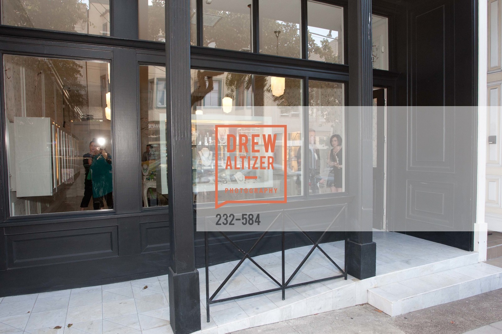 Atmosphere, Alexis Bittar Event; Support of the San Francisco Fall Antique Show Benefitting Enterprise for High School Students Francisco Fall Antique Show, benefiting Enterprise for High School Students, US, October 2nd, 2014,Drew Altizer, Drew Altizer Photography, full-service agency, private events, San Francisco photographer, photographer california