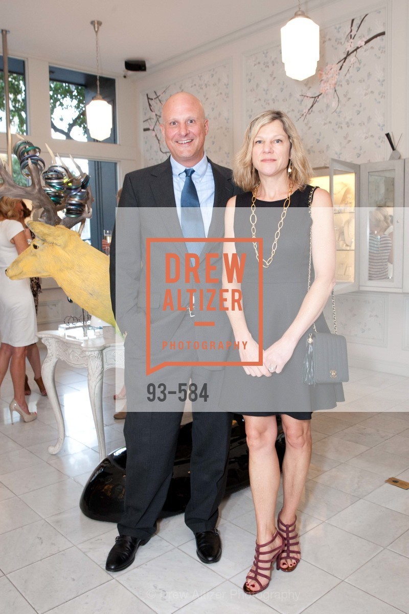 Mils Levine, Anya Levine, Alexis Bittar Event; Support of the San Francisco Fall Antique Show Benefitting Enterprise for High School Students Francisco Fall Antique Show, benefiting Enterprise for High School Students, US, October 2nd, 2014, Photo #93-584 Mils Levine, Anya Levine, Photo #93-584