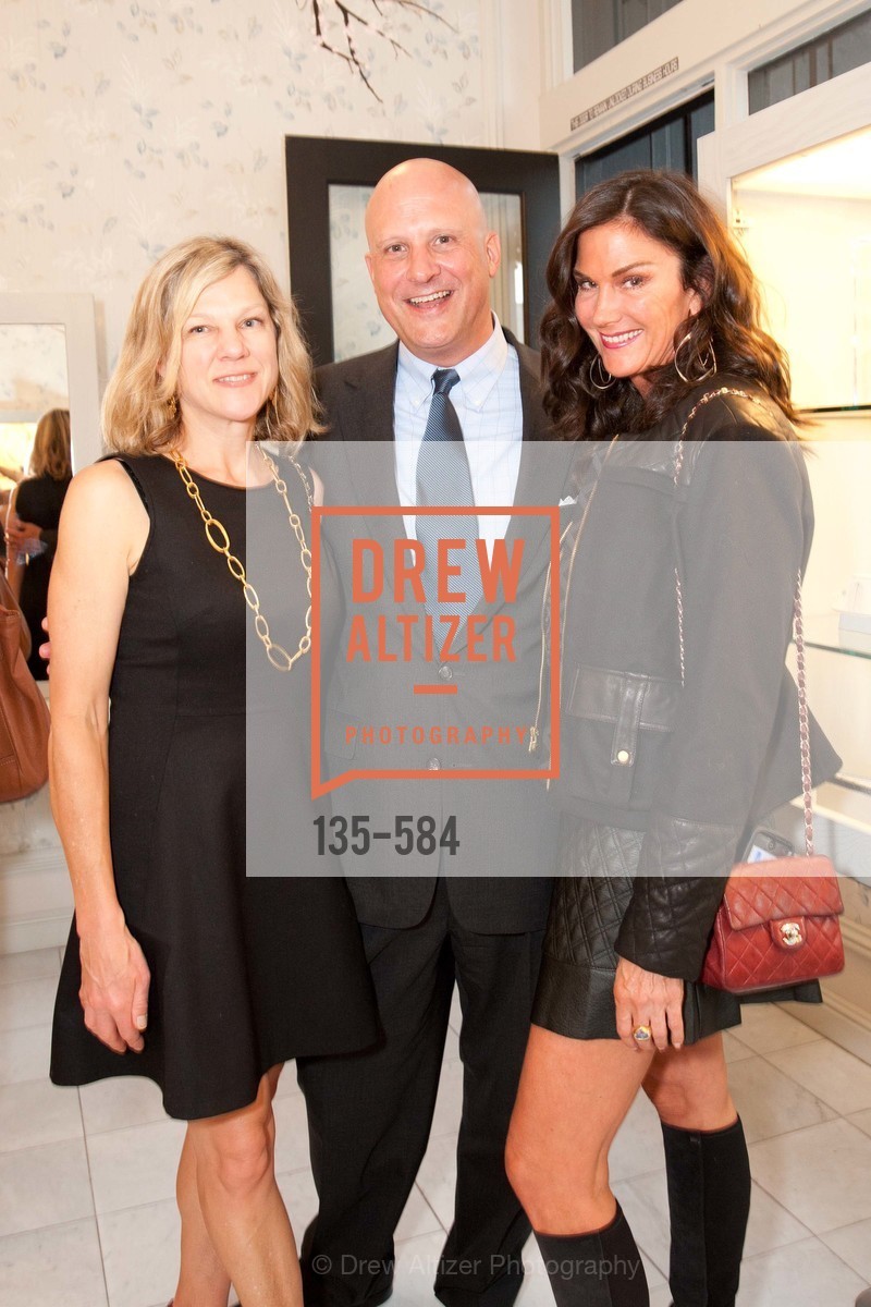 Anya Levine, Mils Levine, Lisa Alexander, Alexis Bittar Event; Support of the San Francisco Fall Antique Show Benefitting Enterprise for High School Students Francisco Fall Antique Show, benefiting Enterprise for High School Students, US, October 2nd, 2014, Photo #135-584 Anya Levine, Mils Levine, Lisa Alexander, Photo #135-584