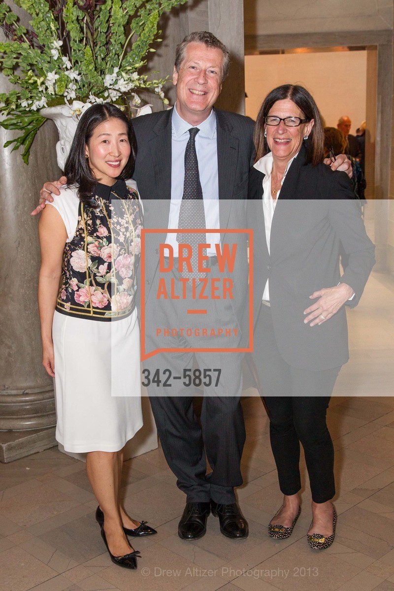 Sharon Kim, Guy Jennings, Elanore Notides, Impressionists on the Water Donor Opening Reception at the LEGION OF HONOR, US, May 30th, 2013, Photo #342-5857 Sharon Kim, Guy Jennings, Elanore Notides, Photo #342-5857