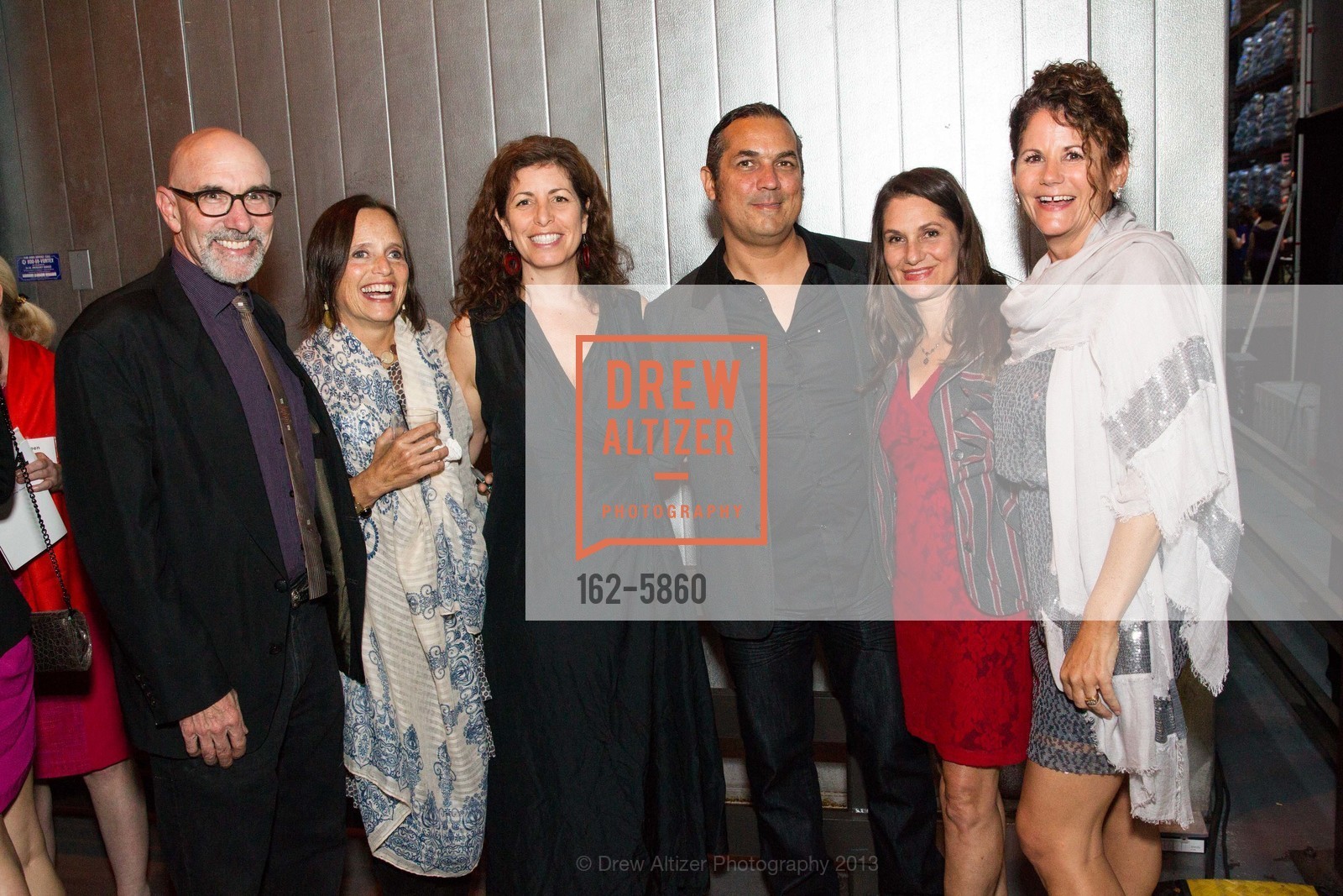 Mark Ulriksen, Leslie Flores, Olivia Teter, Robero Riutort, SAN FRANCISCO & MARIN FOOD BANK'S Fall Gala: One Big Table, US, September 21st, 2013, Photo #162-5860 Mark Ulriksen, Leslie Flores, Olivia Teter, Robero Riutort, Photo #162-5860
