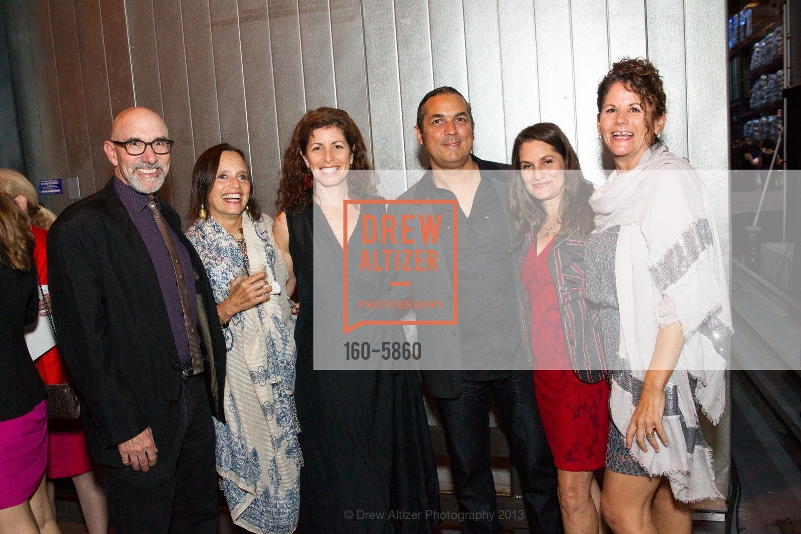 Mark Ulriksen, Leslie Flores, Olivia Teter, Mia Klett, SAN FRANCISCO & MARIN FOOD BANK'S Fall Gala: One Big Table, US, September 21st, 2013, Photo #160-5860 Mark Ulriksen, Leslie Flores, Olivia Teter, Mia Klett, Photo #160-5860