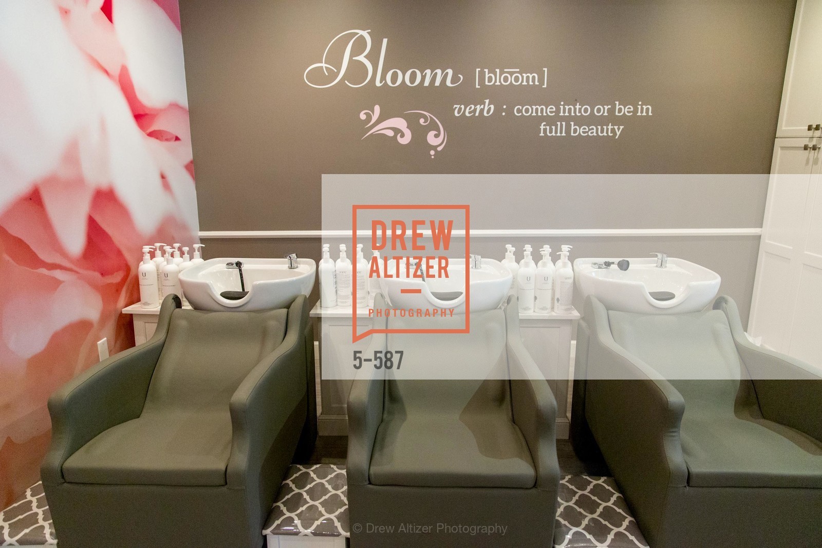 Atmosphere, BLOOM BLOW DRY BAR Grand Opening Party, US, October 2nd, 2014,Drew Altizer, Drew Altizer Photography, full-service agency, private events, San Francisco photographer, photographer california