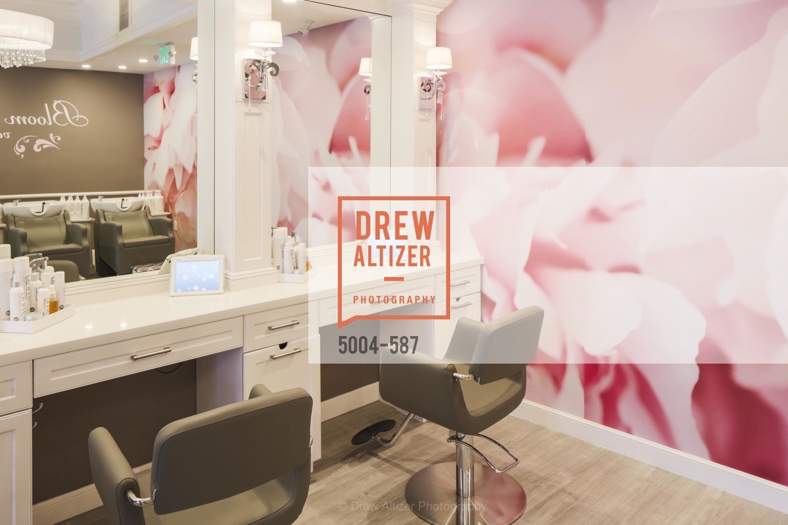 Atmosphere, BLOOM BLOW DRY BAR Grand Opening Party, US, October 2nd, 2014,Drew Altizer, Drew Altizer Photography, full-service agency, private events, San Francisco photographer, photographer california