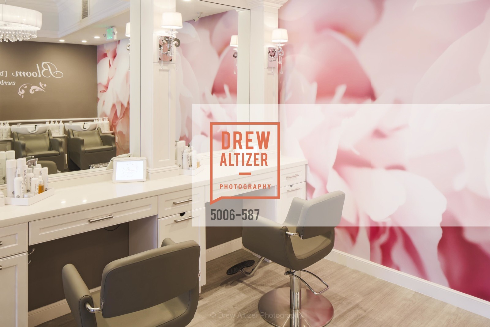 Atmosphere, BLOOM BLOW DRY BAR Grand Opening Party, US, October 2nd, 2014,Drew Altizer, Drew Altizer Photography, full-service agency, private events, San Francisco photographer, photographer california