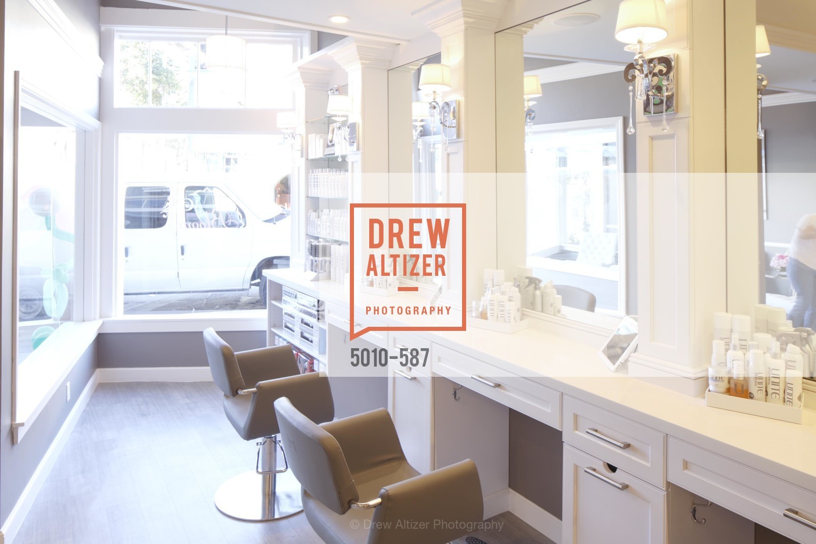 Atmosphere, BLOOM BLOW DRY BAR Grand Opening Party, US, October 2nd, 2014,Drew Altizer, Drew Altizer Photography, full-service agency, private events, San Francisco photographer, photographer california