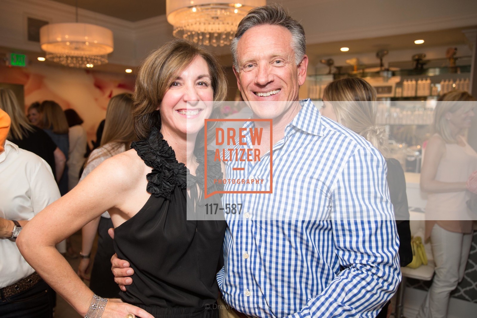 Linda Frances Heady, Brit Hahn, BLOOM BLOW DRY BAR Grand Opening Party, US, October 2nd, 2014, Photo #117-587 Linda Frances Heady, Brit Hahn, Photo #117-587