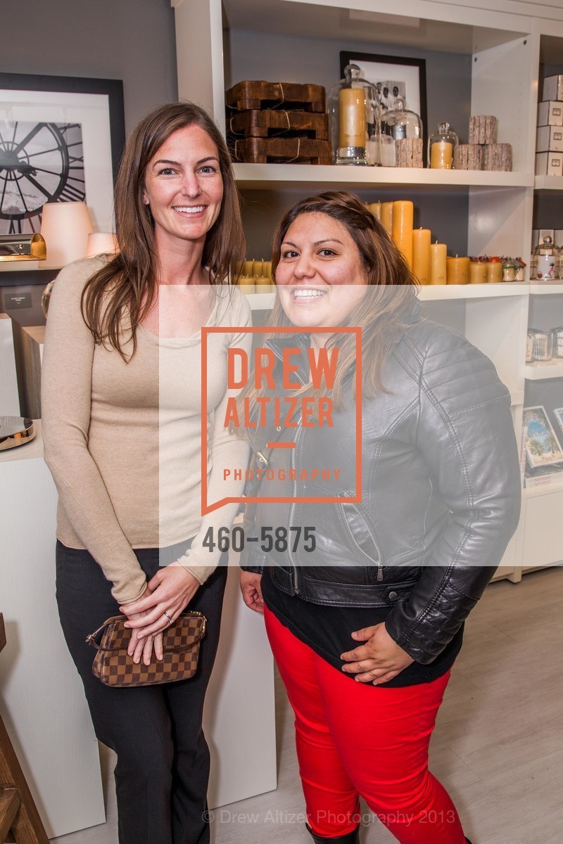 Sarah Hills, Tawny Martinez, ERIC COHLER on Design Booksigning, US, February 5th, 2013, Photo #460-5875 Sarah Hills, Tawny Martinez, Photo #460-5875