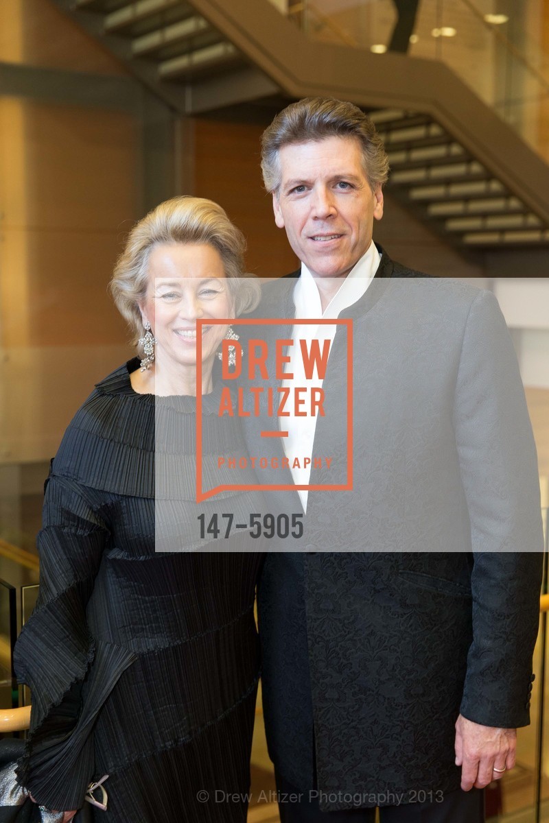 Andrea Herberstein, Thomas Hampson, 2013 CONSERVATORY GALA honoring THOMAS HAMPSON, US, April 20th, 2013, Photo #147-5905 Andrea Herberstein, Thomas Hampson, Photo #147-5905