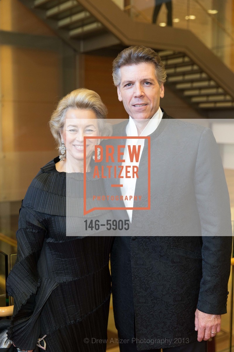 Andrea Herberstein, Thomas Hampson, 2013 CONSERVATORY GALA honoring THOMAS HAMPSON, US, April 20th, 2013, Photo #146-5905 Andrea Herberstein, Thomas Hampson, Photo #146-5905