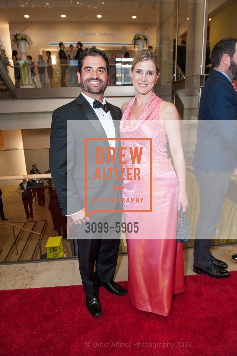 Fernando Sucre, Jeannie Sucre, 2013 CONSERVATORY GALA honoring THOMAS HAMPSON, US, April 20th, 2013, Photo #3099-5905 Fernando Sucre, Jeannie Sucre, Photo #3099-5905