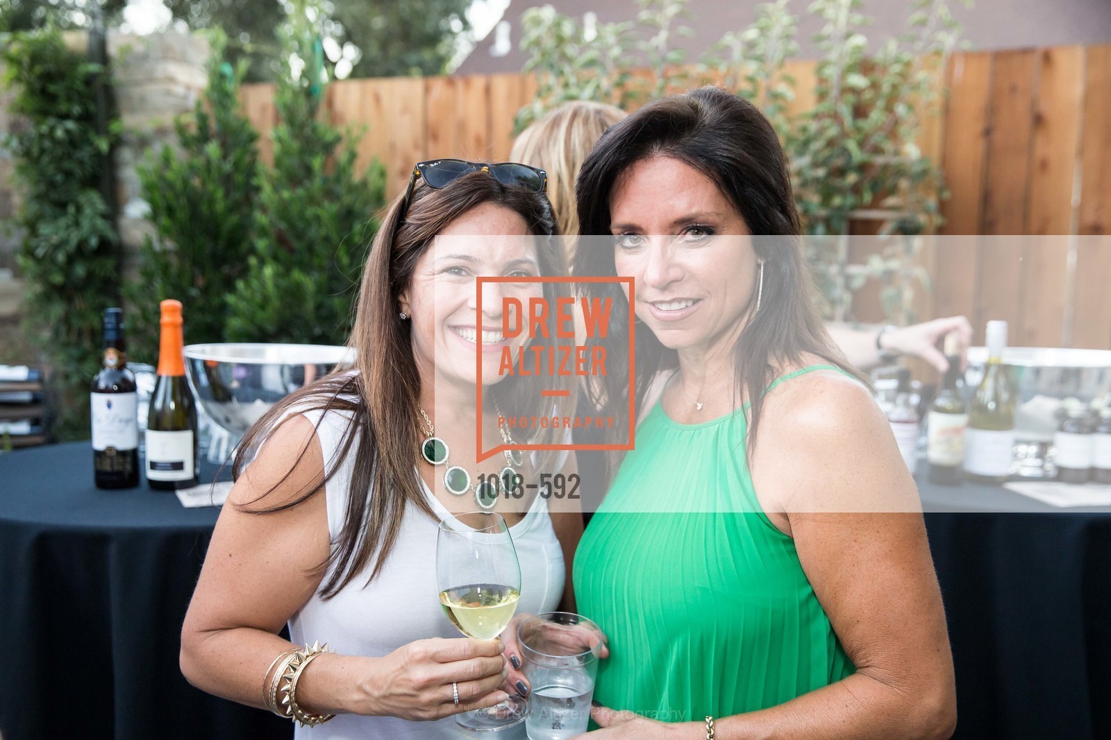 Beth Navarez, Janice Greenwood, WILLIAMS-SONOMA Cochon BBQ Celebration, US, October 3rd, 2014, Photo #1018-592 Beth Navarez, Janice Greenwood, Photo #1018-592