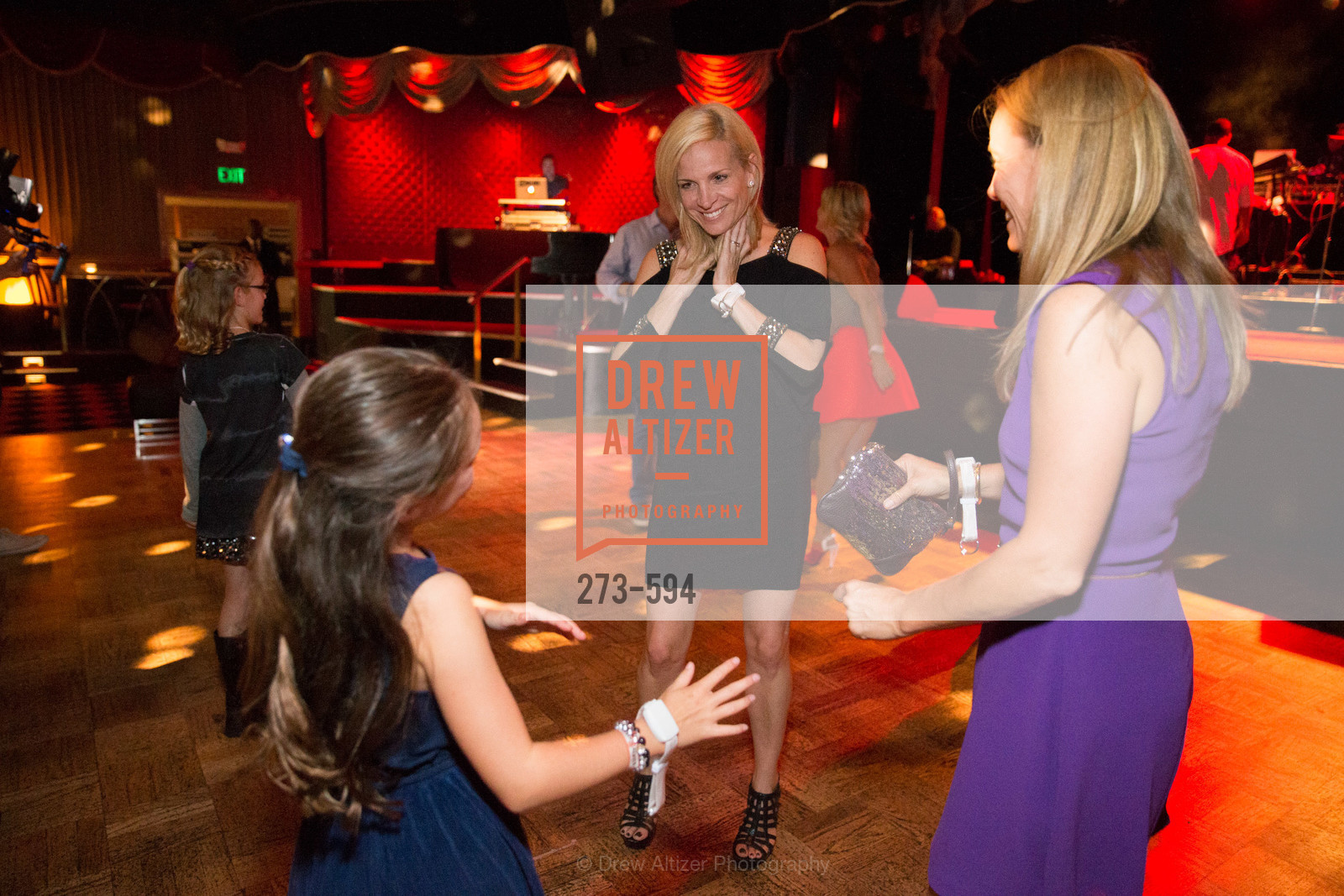 Extras, SARAH'S 40TH, October 5th, 2014, Photo