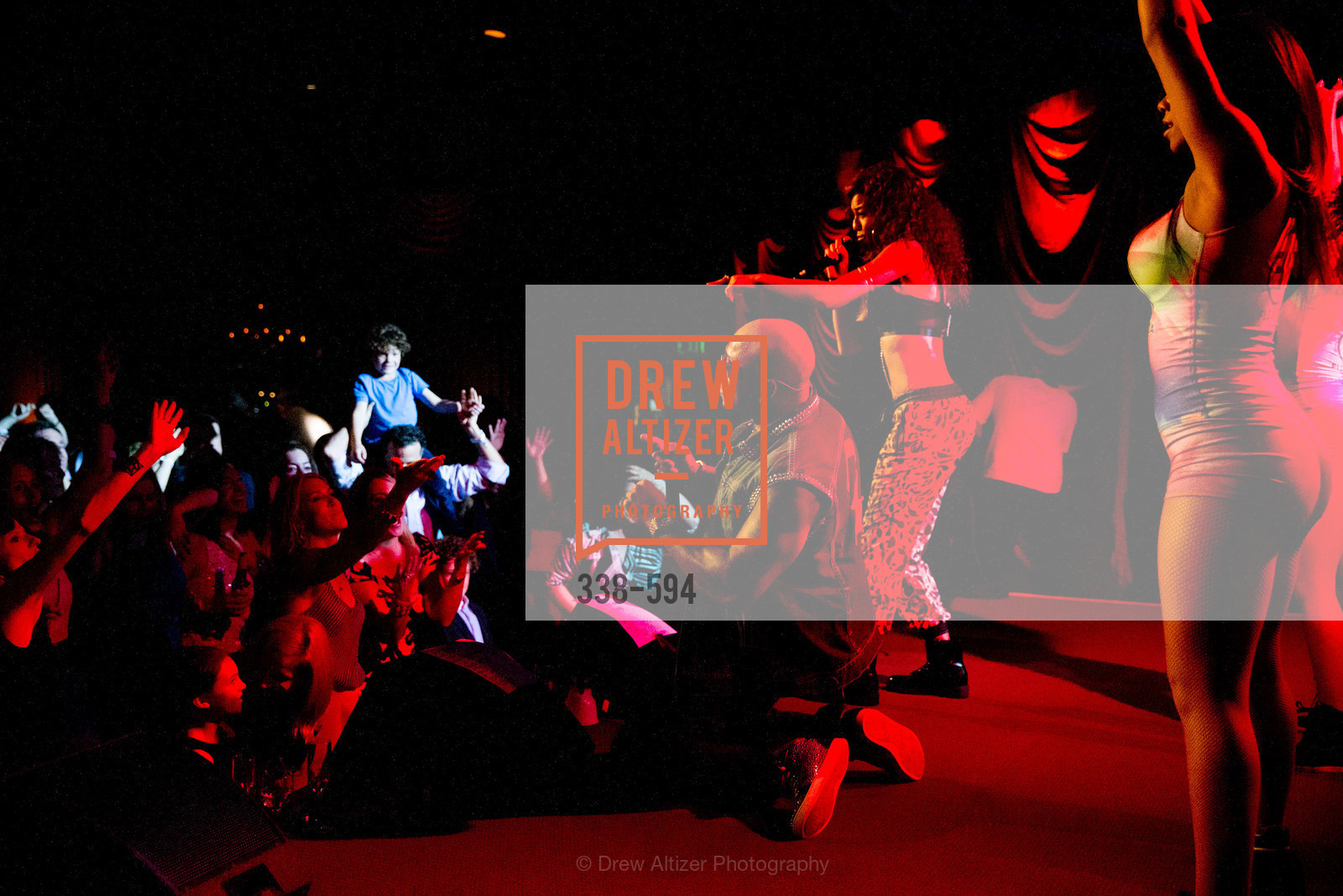 Performance, SARAH'S 40TH, October 5th, 2014, Photo,Drew Altizer, Drew Altizer Photography, full-service agency, private events, San Francisco photographer, photographer california