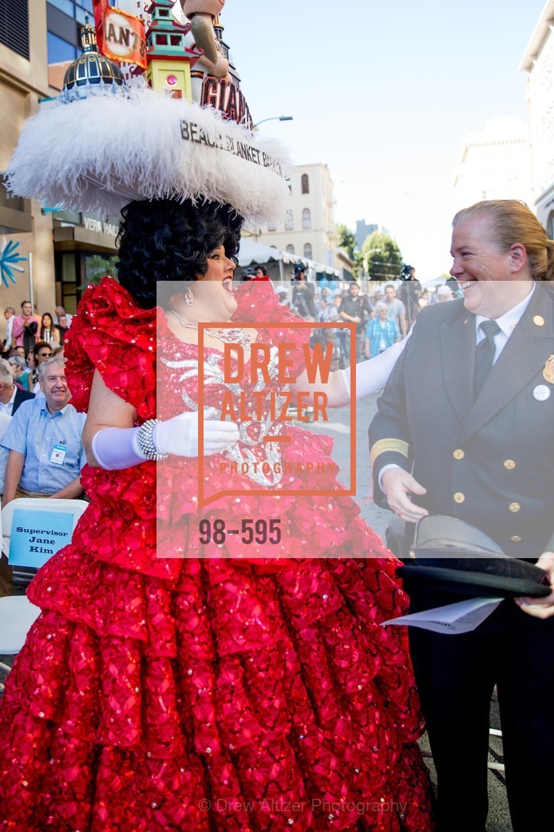 Beach Blanket Babylon, Joanne Hayes-White, ST. ANTHONY'S Dining Room Ribbon Cutting Ceremony, US, October 5th, 2014,Drew Altizer, Drew Altizer Photography, full-service event agency, private events, San Francisco photographer, photographer California