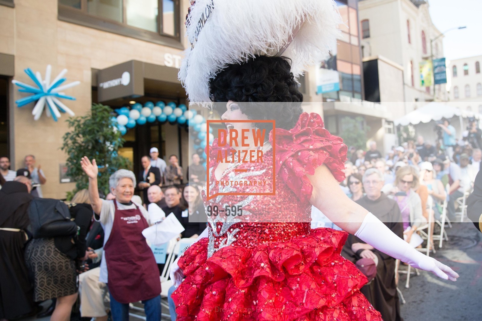 Beach Blanket Babylon, ST. ANTHONY'S Dining Room Ribbon Cutting Ceremony, US, October 5th, 2014,Drew Altizer, Drew Altizer Photography, full-service agency, private events, San Francisco photographer, photographer california