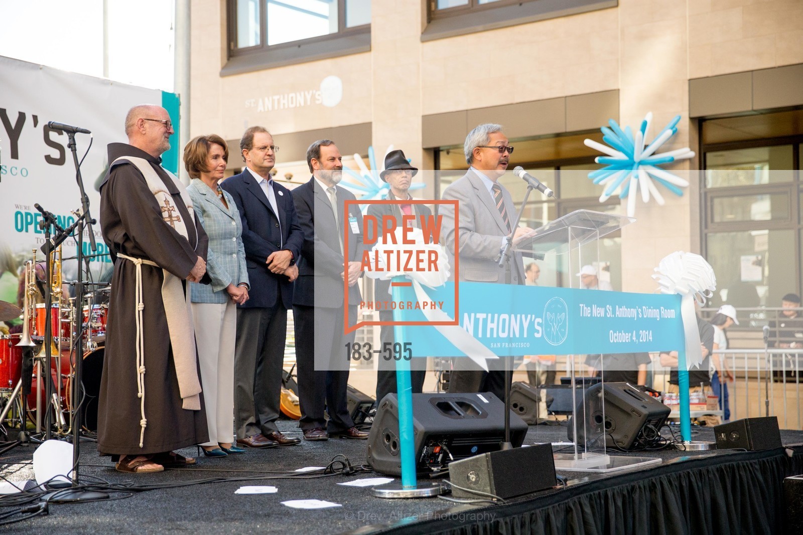 Ed Lee, ST. ANTHONY'S Dining Room Ribbon Cutting Ceremony, US, October 5th, 2014,Drew Altizer, Drew Altizer Photography, full-service event agency, private events, San Francisco photographer, photographer California