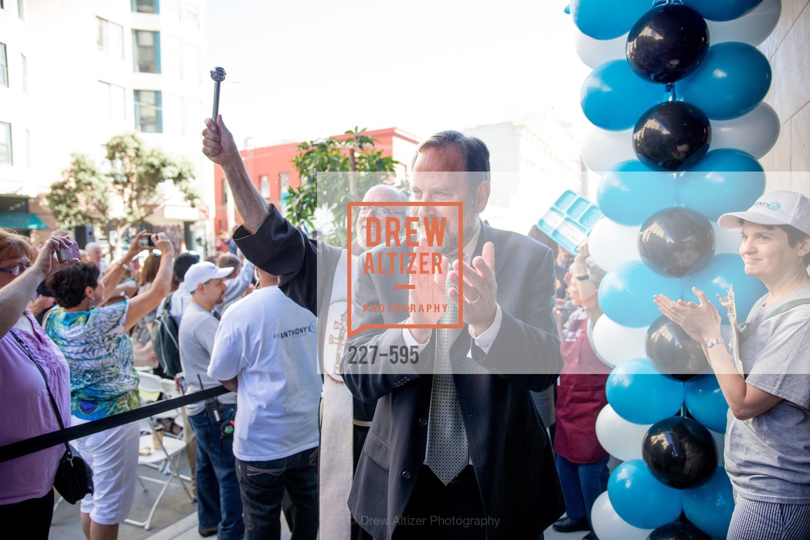 Barry Stenger, ST. ANTHONY'S Dining Room Ribbon Cutting Ceremony, US, October 5th, 2014,Drew Altizer, Drew Altizer Photography, full-service agency, private events, San Francisco photographer, photographer california