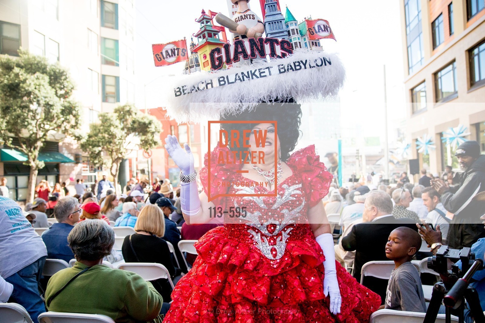 Beach Blanket Babylon, ST. ANTHONY'S Dining Room Ribbon Cutting Ceremony, US, October 5th, 2014,Drew Altizer, Drew Altizer Photography, full-service agency, private events, San Francisco photographer, photographer california