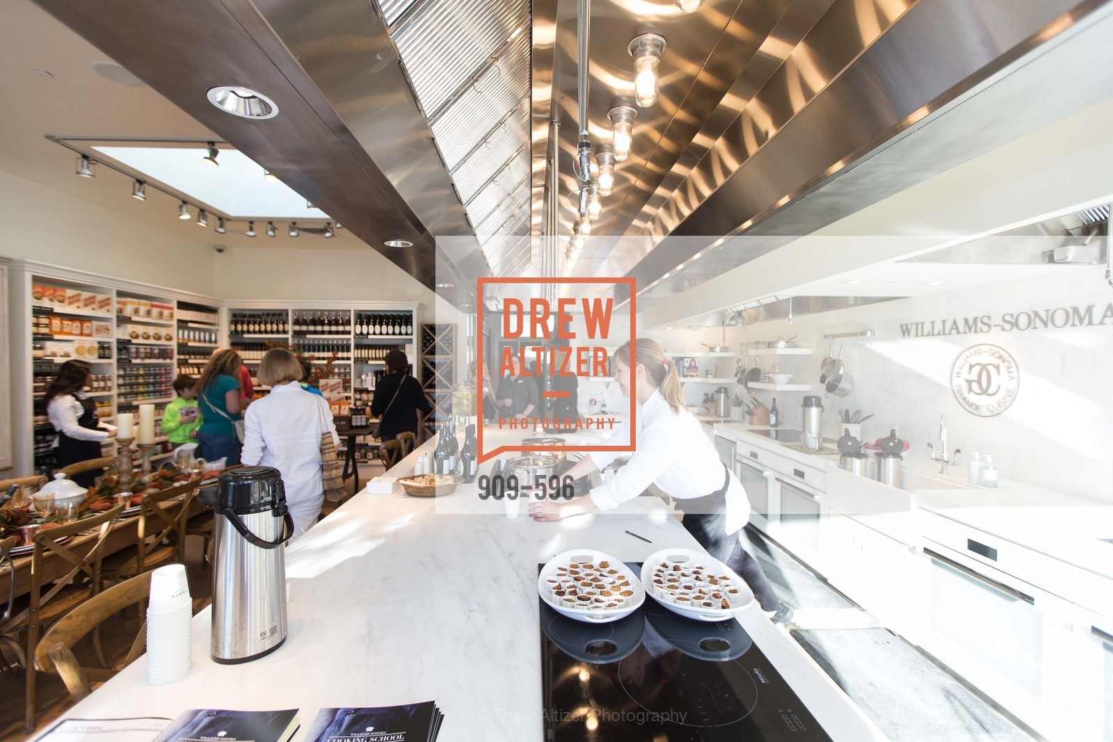 Atmosphere, WILLIAMS-SONOMA Grand Re-Opening Breakfast, October 5th, 2014, Photo,Drew Altizer, Drew Altizer Photography, full-service agency, private events, San Francisco photographer, photographer california
