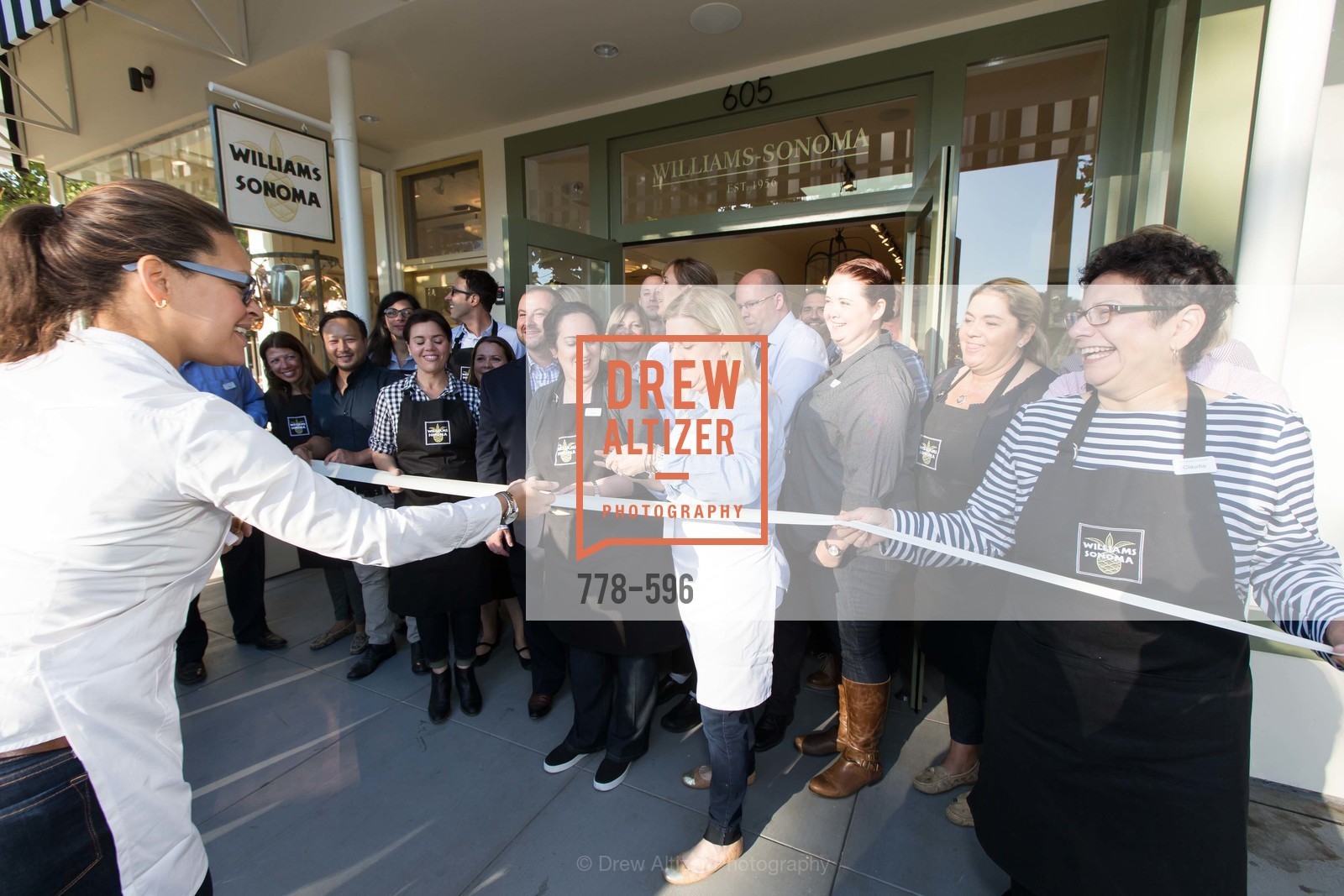 WILLIAMS-SONOMA Grand Re-Opening Breakfast, US, October 5th, 2014, Photo #778-596 Photo #778-596