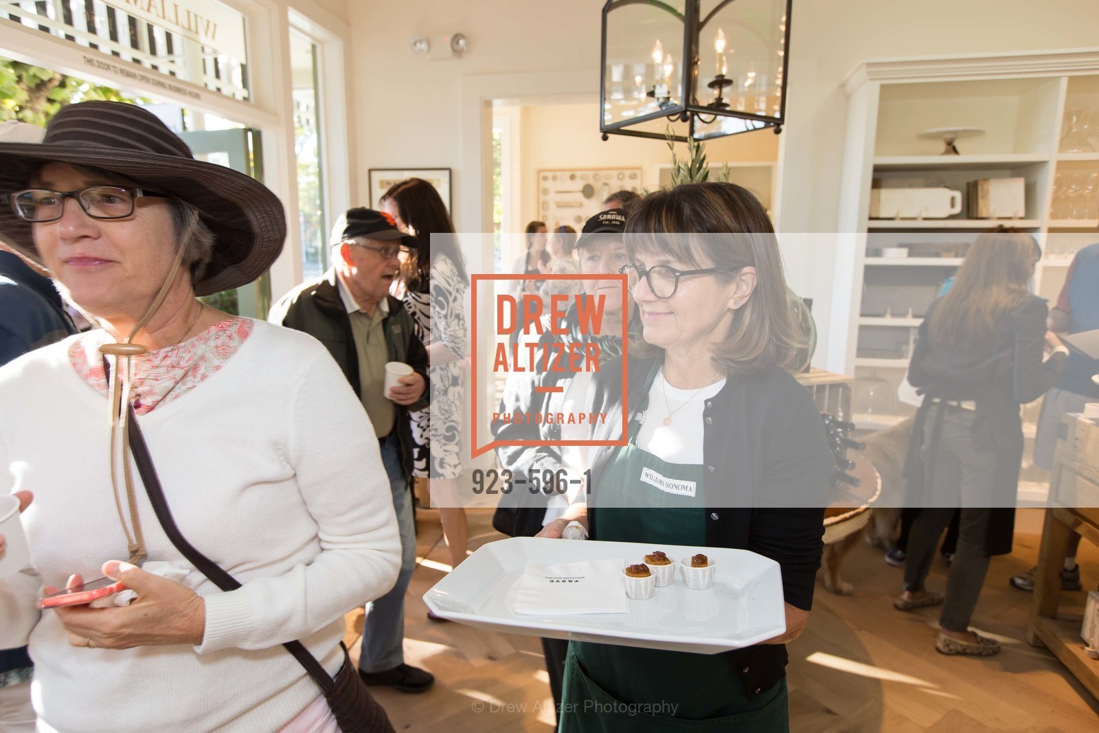 Extras, WILLIAMS-SONOMA Grand Re-Opening Breakfast, October 5th, 2014, Photo,Drew Altizer, Drew Altizer Photography, full-service agency, private events, San Francisco photographer, photographer california