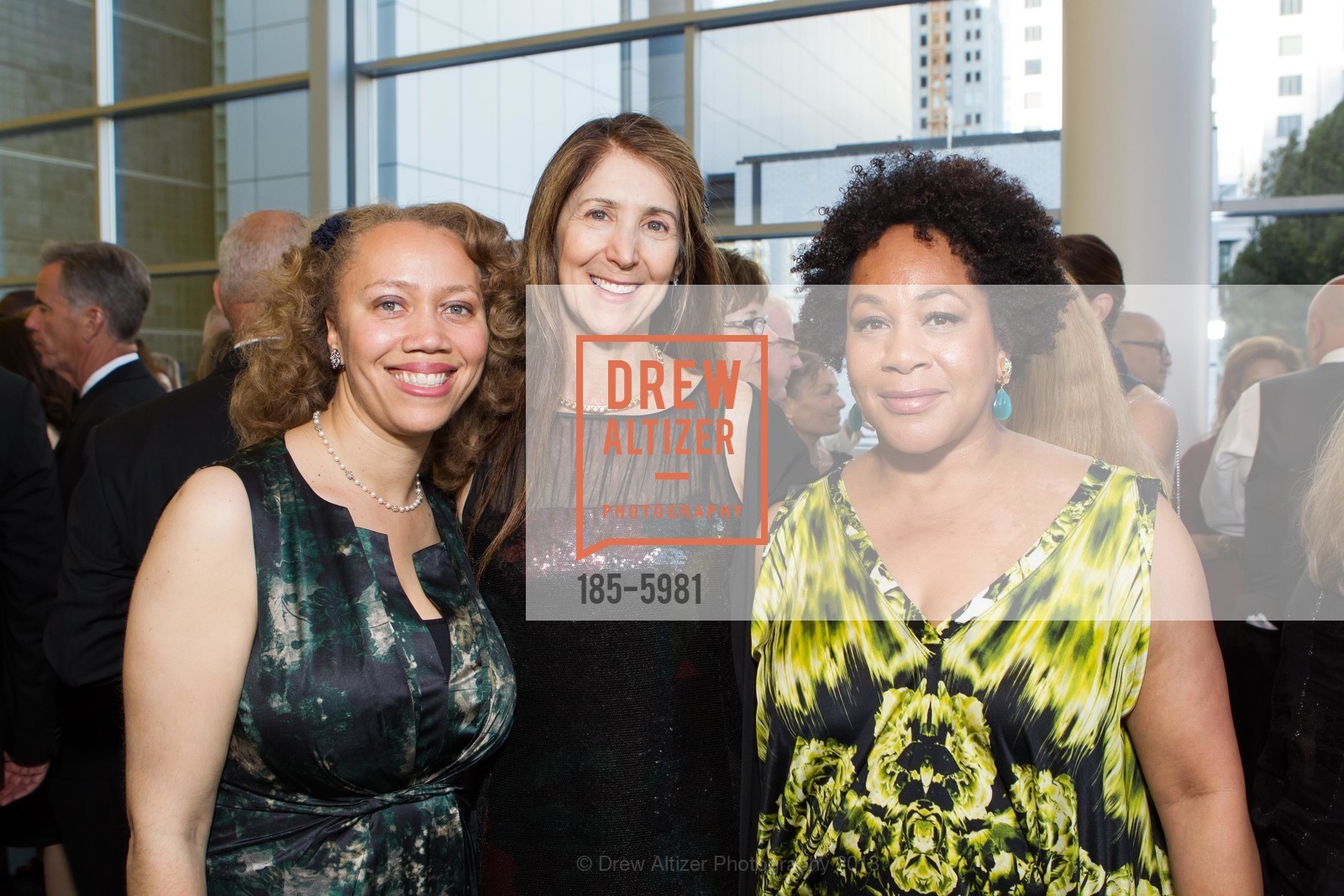 Karima Ridgley, Deborah Baron, Diane Jones Lowrey, Alonzo King LINES Ballet 30th Anniversary Gala, US, April 20th, 2013, Photo #185-5981 Karima Ridgley, Deborah Baron, Diane Jones Lowrey, Photo #185-5981