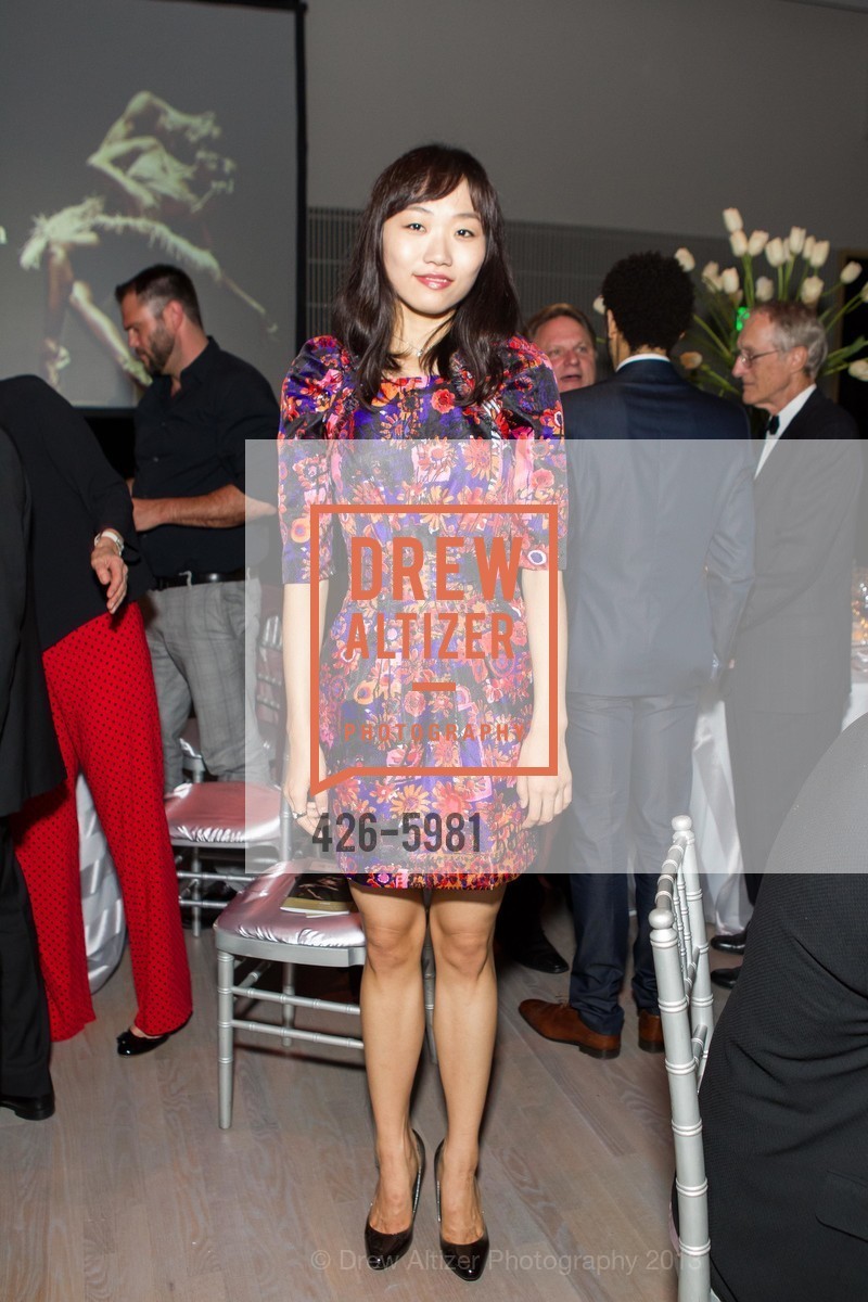 Yujin Kim, Alonzo King LINES Ballet 30th Anniversary Gala, US, April 20th, 2013, Photo #426-5981 Yujin Kim, Photo #426-5981