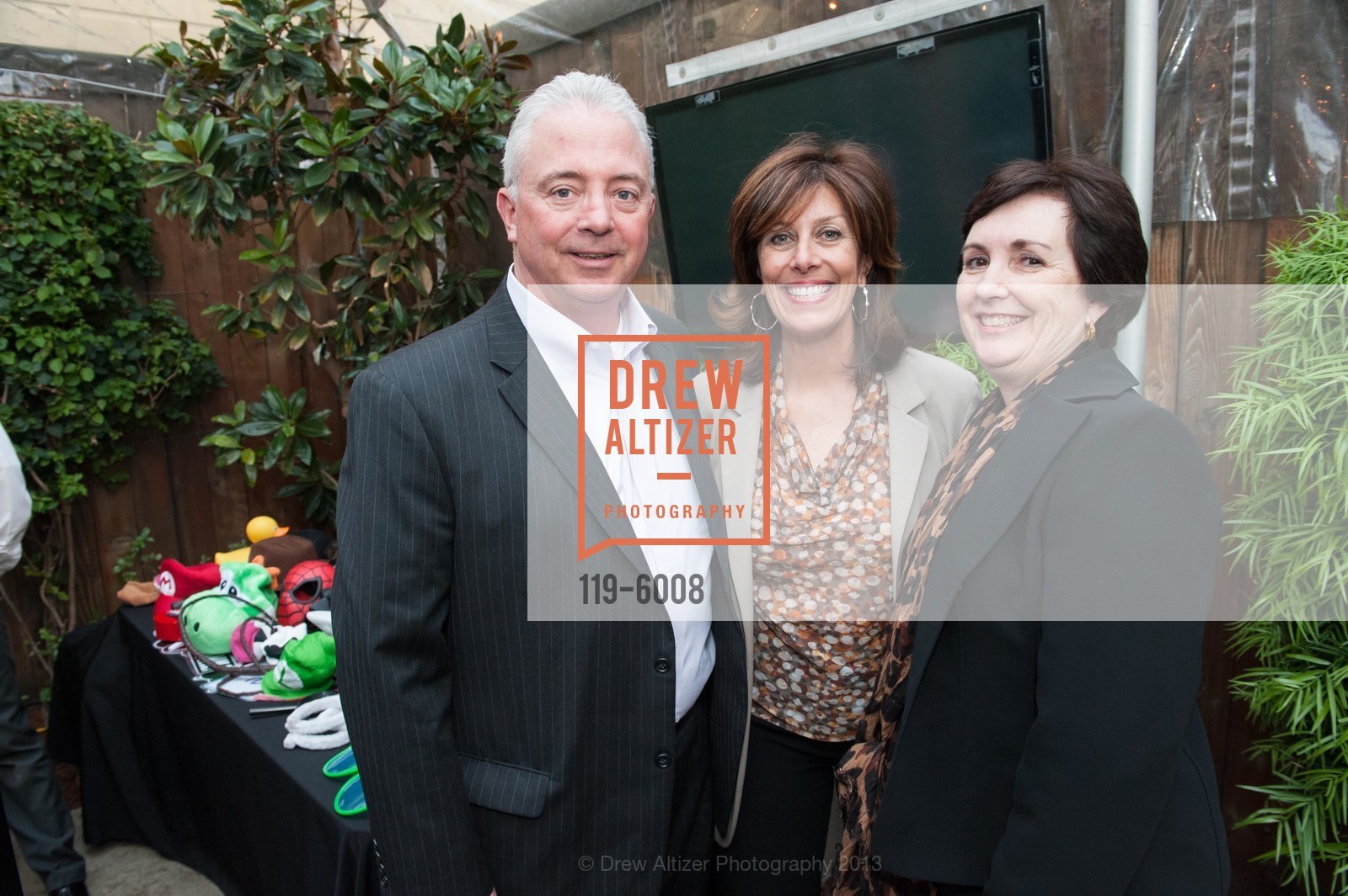 Ed McGovern, Tina McGovern, Mary Landers, Crush Coats - A Benefit for COATS DISEASE FOUNDATION, US, March 26th, 2013, Photo #119-6008 Ed McGovern, Tina McGovern, Mary Landers, Photo #119-6008