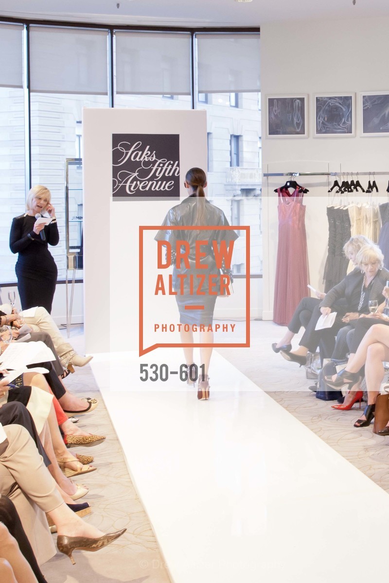 Fashion Show, SAKS FIFTH AVENUE and HARPER'S BAZAAR Host the San Francisco Yacht Club, US, October 9th, 2014,Drew Altizer, Drew Altizer Photography, full-service agency, private events, San Francisco photographer, photographer california