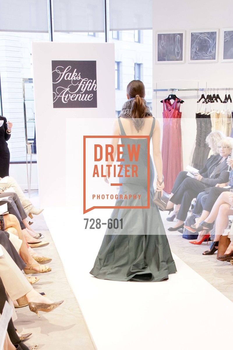 Fashion Show, SAKS FIFTH AVENUE and HARPER'S BAZAAR Host the San Francisco Yacht Club, US, October 9th, 2014,Drew Altizer, Drew Altizer Photography, full-service agency, private events, San Francisco photographer, photographer california