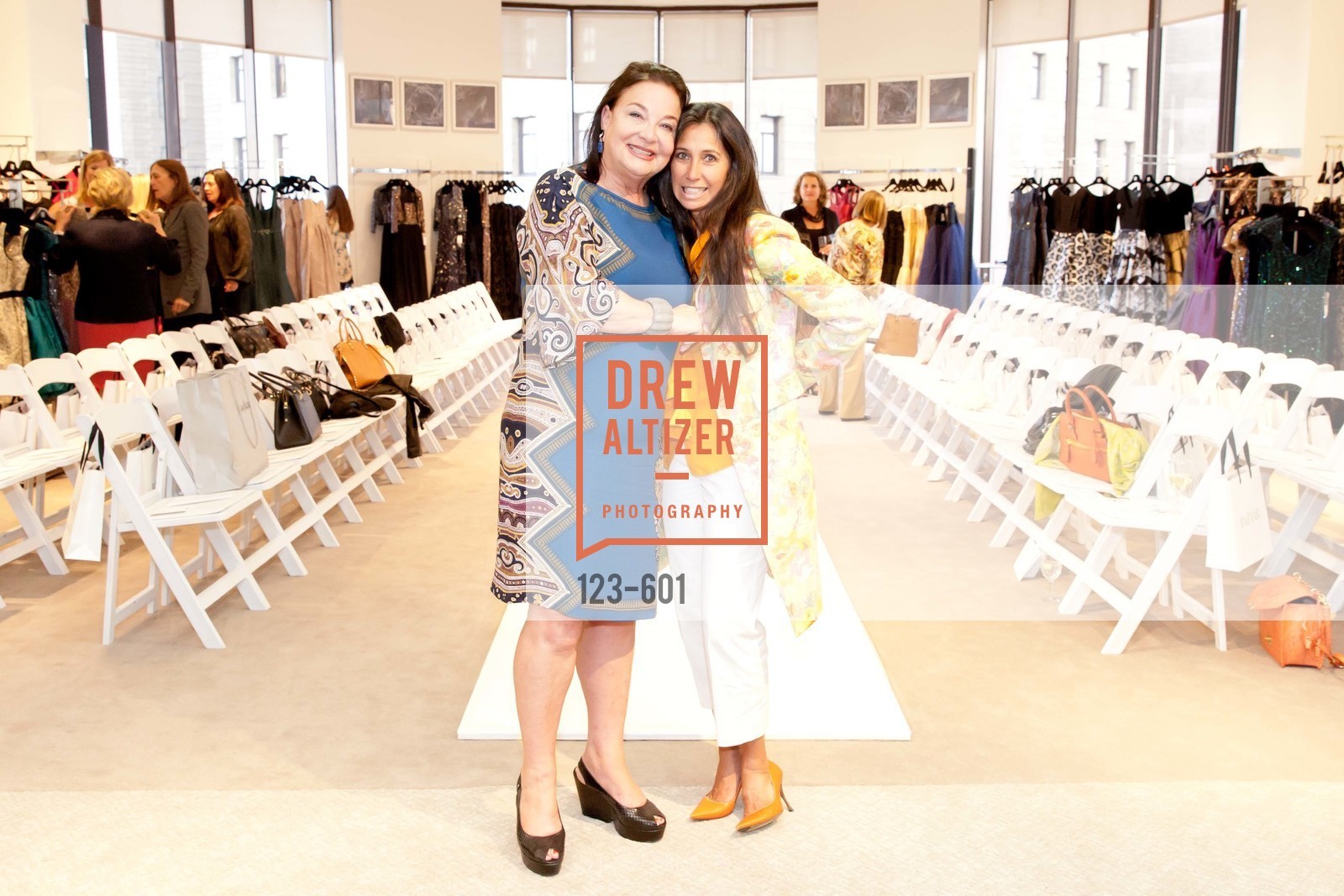 Elizabeth Merrill, SAKS FIFTH AVENUE and HARPER'S BAZAAR Host the San Francisco Yacht Club, US, October 9th, 2014, Photo #123-601 Elizabeth Merrill, Photo #123-601